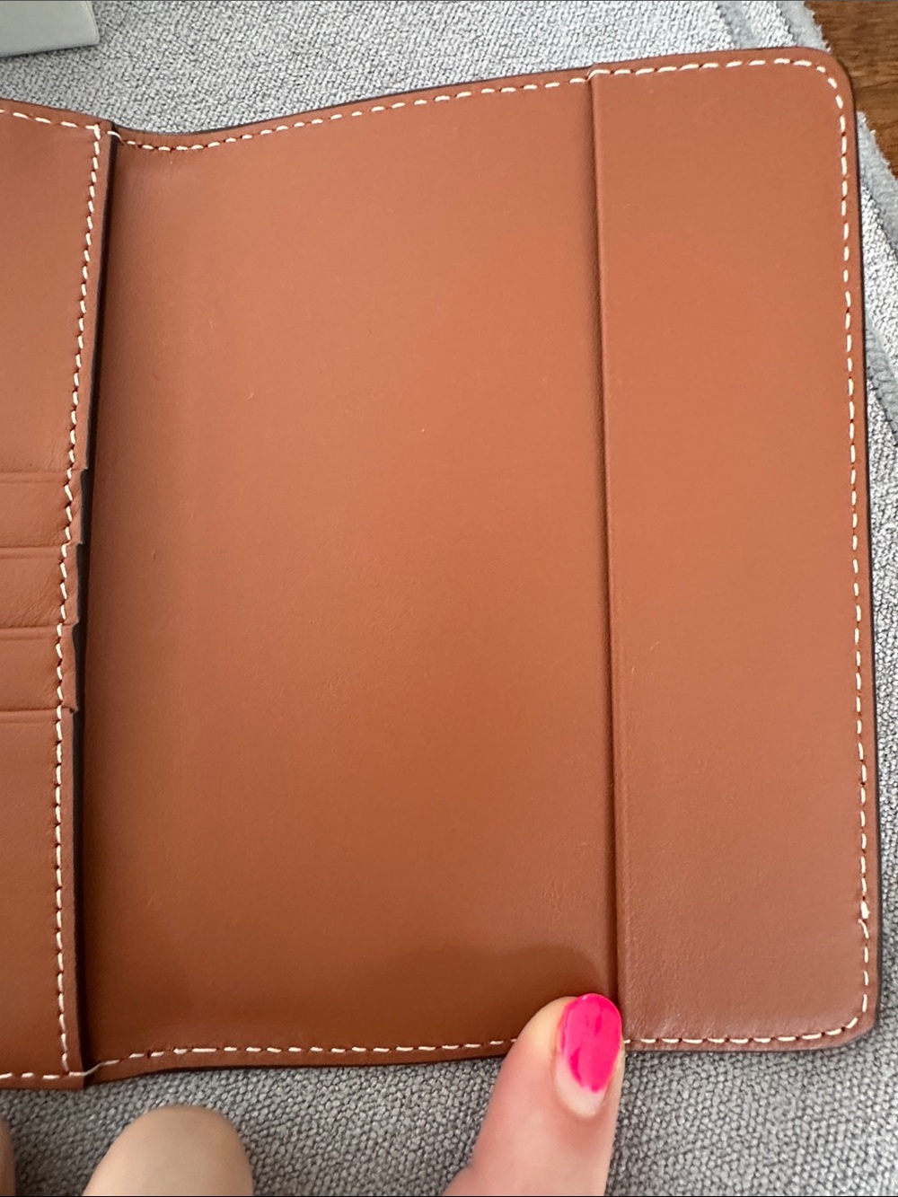 Burberry Classic Nova Check Passport Holder in Beige/Tan - box & dust bag NEW - Picture 12 of 12